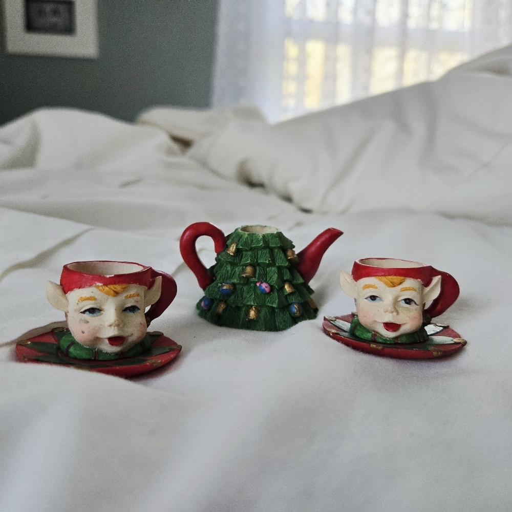 Vintage Chadwick Miller Collectible Christmas Elf Tea Miniature Tiny Set - Picture 2 of 8